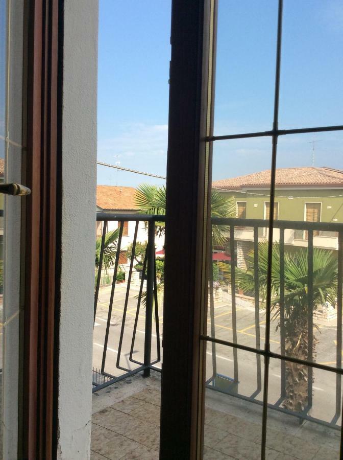 Casa Do Sol Apartment Peschiera del Garda Luaran gambar
